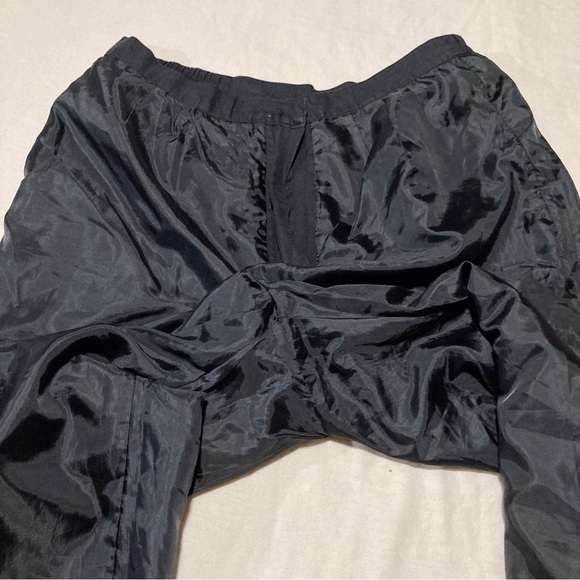 Midnight Velvet Brand Rayon Blend Black Cropped Pants with Lace Trim - Picture 7 of 11